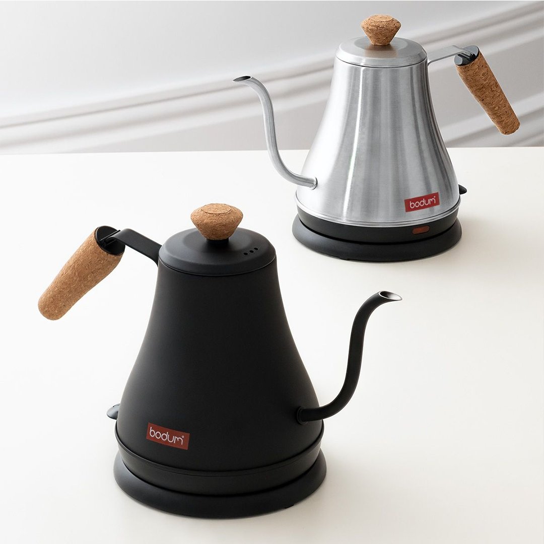 https://granitocoffee.com/cdn/shop/products/bodum-melior-electric-kettle-733421.jpg?v=1644338208